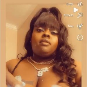 Meet your Posher, Rhonda